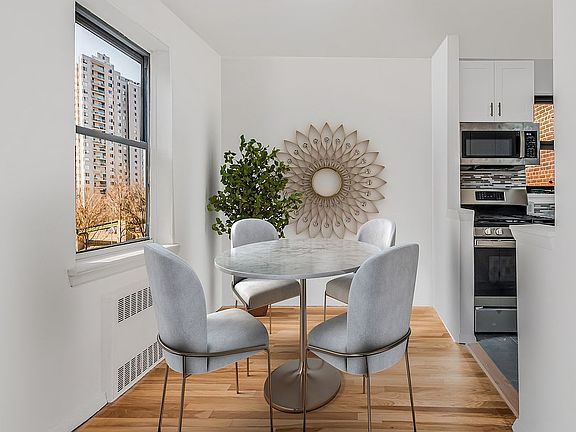 3rd image of 3616 Henry Hudson Pkwy APT 5HS