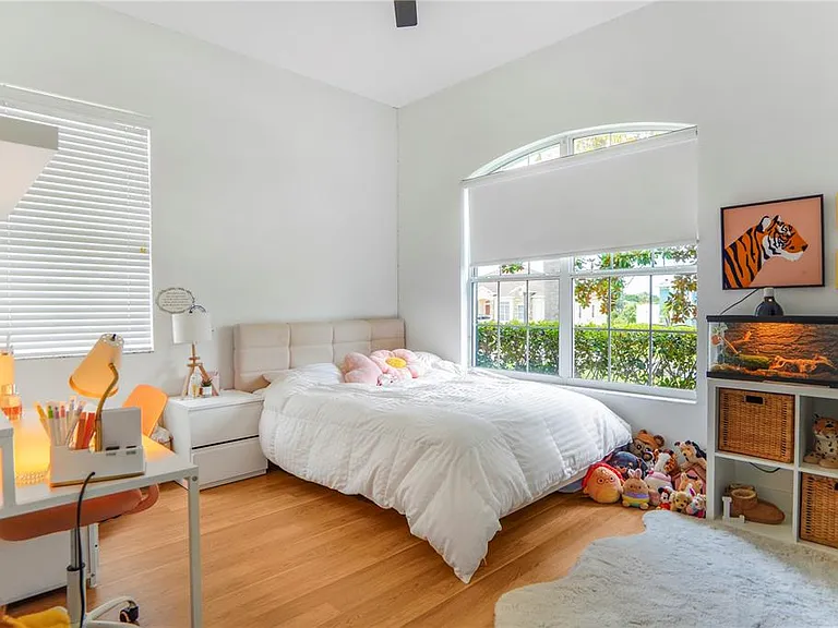 2884 Majestic Isle Dr — Photo 31