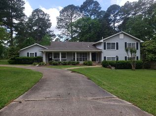 2701 Foxxwood Dr, Ruston, LA 71270