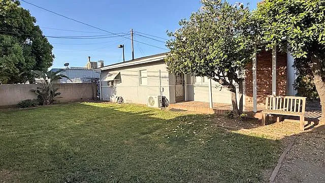 10838 Vernon Ave #21 — Photo 16