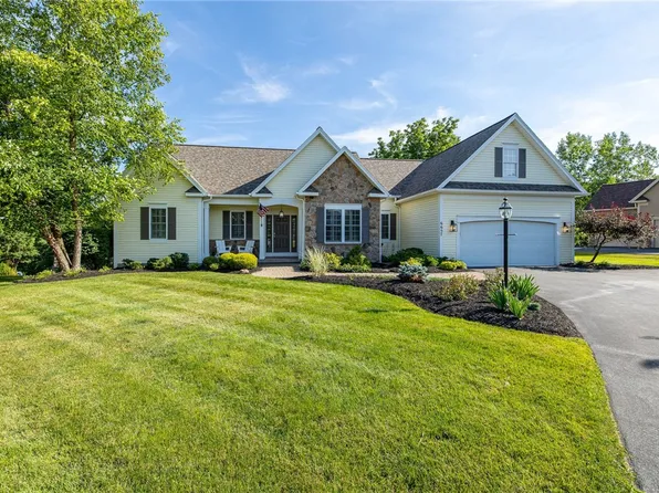 6657 Saint Johns Pkwy, Victor, NY 14564