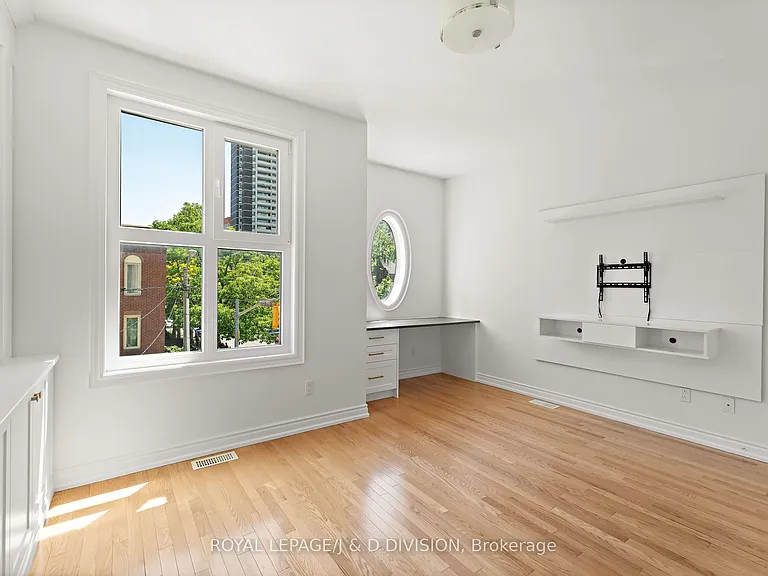 102 Earl Pl — Photo 16
