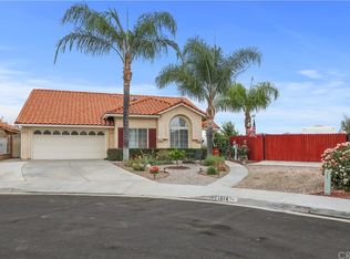 1214 Granite Dr, Hemet, CA 92543