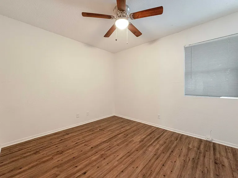2517 Glen Springs Way #A — Photo 11