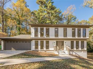 997 Carlisle Rd, Stone Mountain, GA 30083