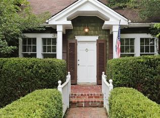 1207 Fincastle Rd, Lexington, KY 40502