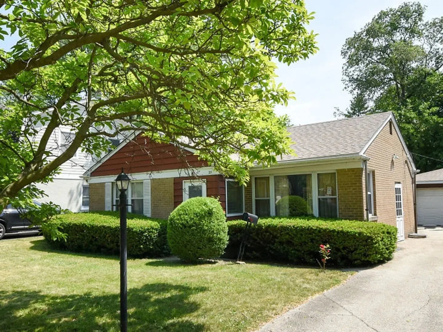 25 Indian Dr photo 1