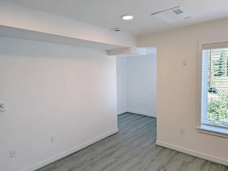 Equinox Apartments — Photo 15