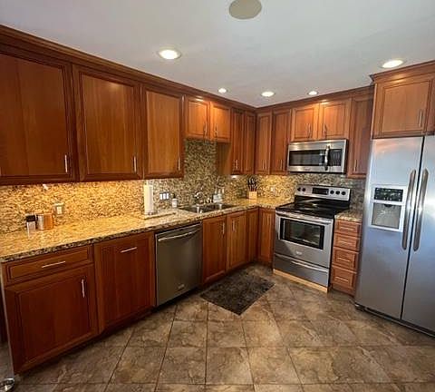 4th image of 5230 Marina Pacifica Dr N