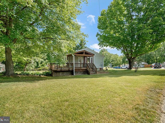4th image of 14406 Meridian Dr