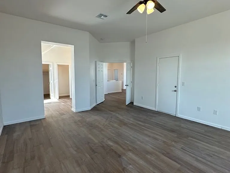 5022 S 35th Ave — Photo 25