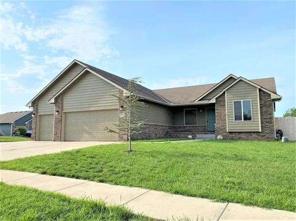 2907 N Rock Bridge Ct, Derby, KS 67037