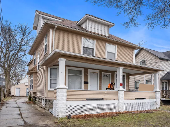 1317 James St, Kalamazoo, MI 49001