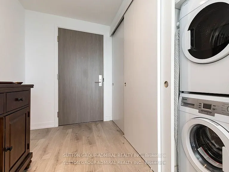 161 Roehampton Ave #3501 — Photo 14