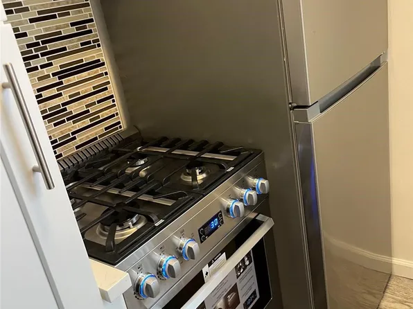 98-25 64th Road image 5 of 12