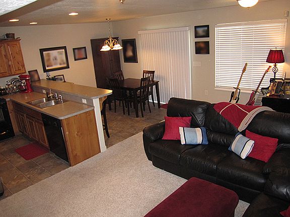 Living Room/Kitchen/Dining Room