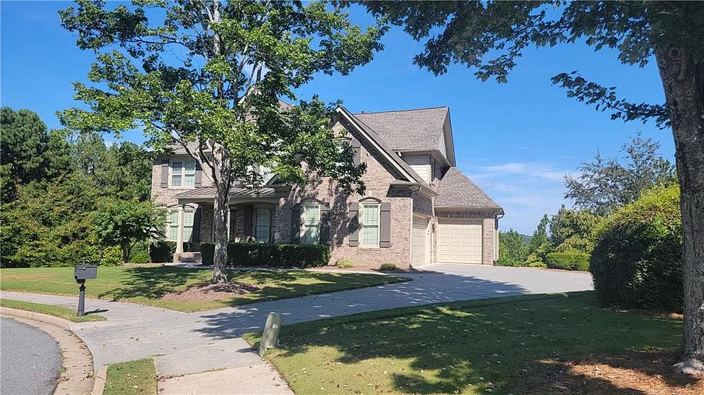 6 bed, 5.0 bath, $4,750 — Photo 2
