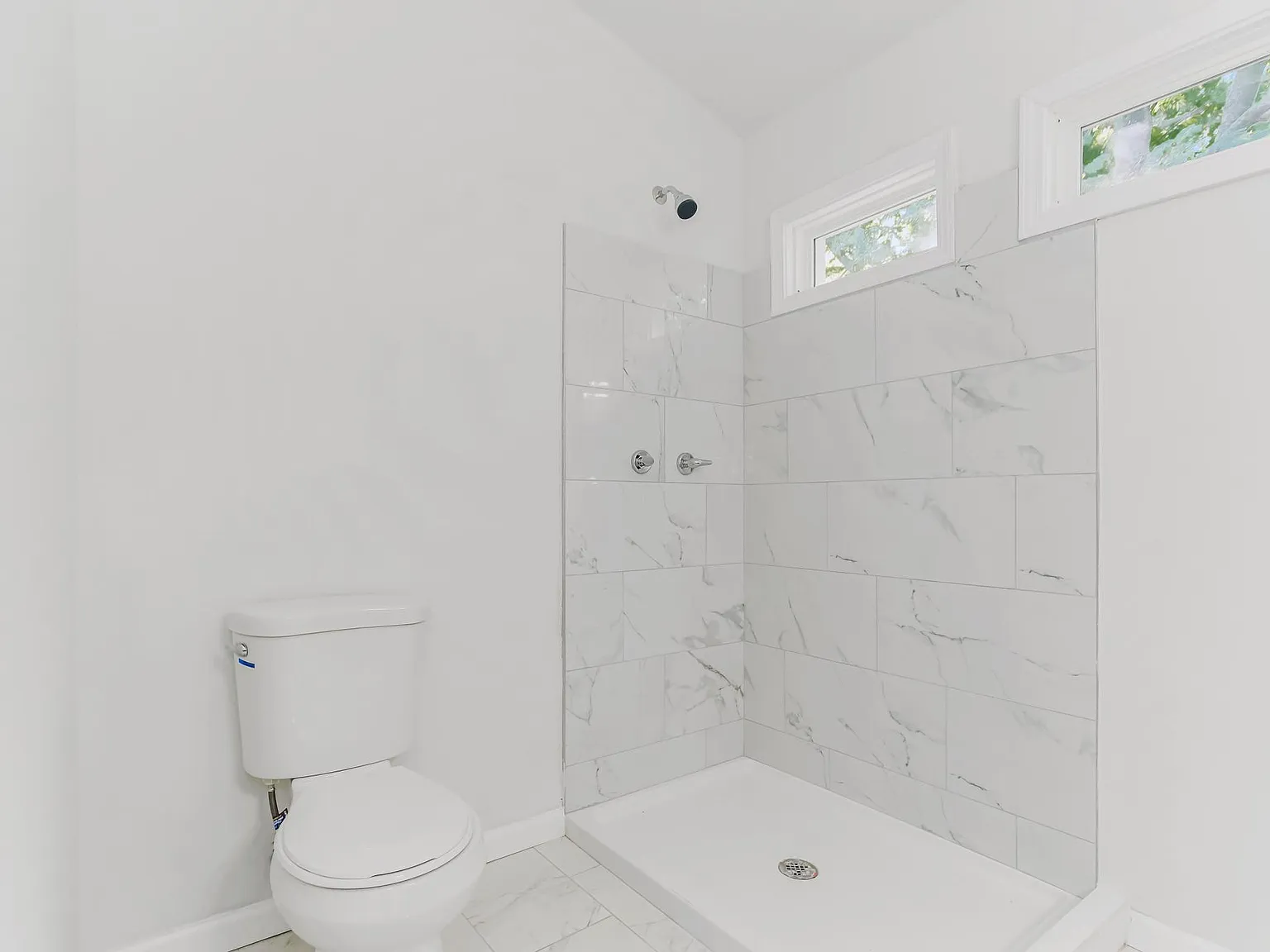 2914 Lynn Ave — Photo 2