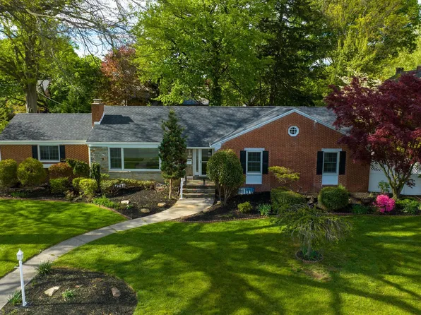 2201 Eastern Blvd, York, PA 17402