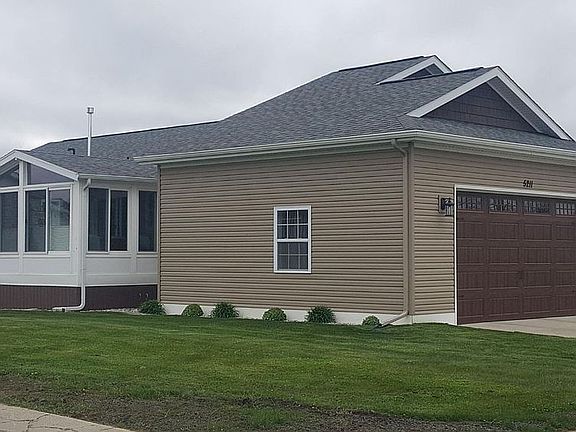 2nd image of 5211 Woodberry Ln