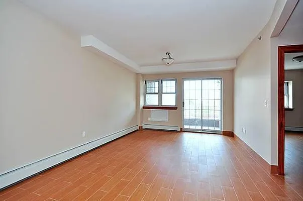 Rented by Astoria NY Condos | media 15