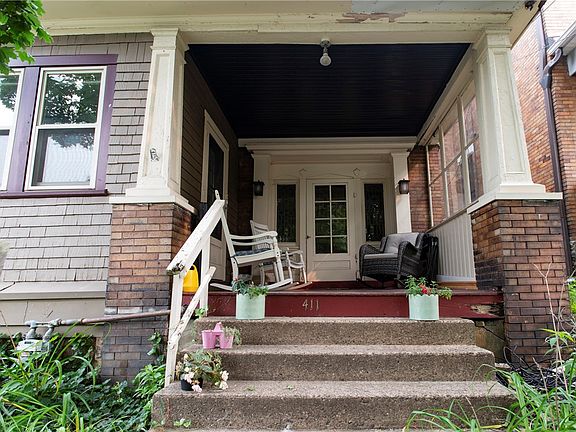 2nd image of 411 Hampton Ave