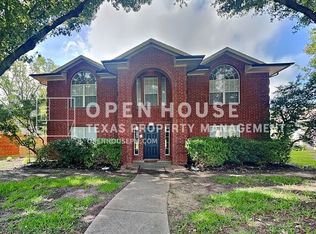 1030 Mark Twain Dr, Allen, TX 75002