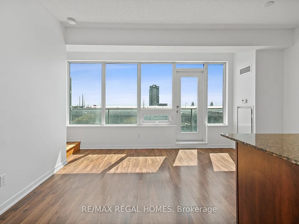 55 E Liberty St #514