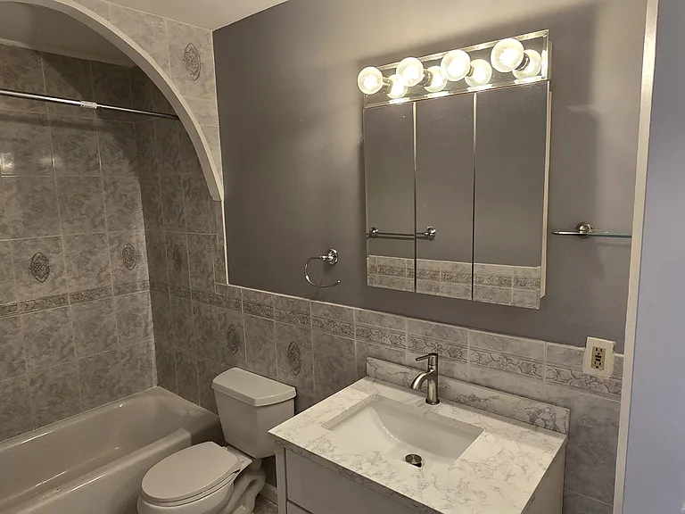 6 Colonial Ct #6 — Photo 26