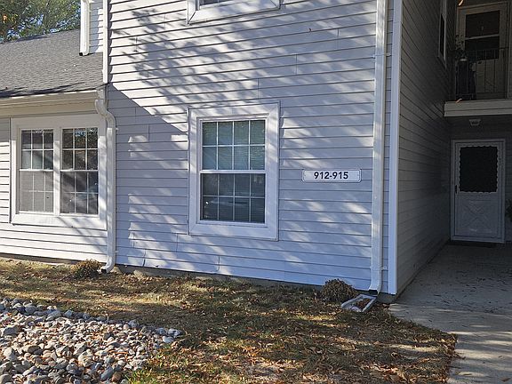 Front of unit