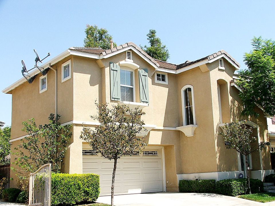 1st image of 16407 Glimmer Ct