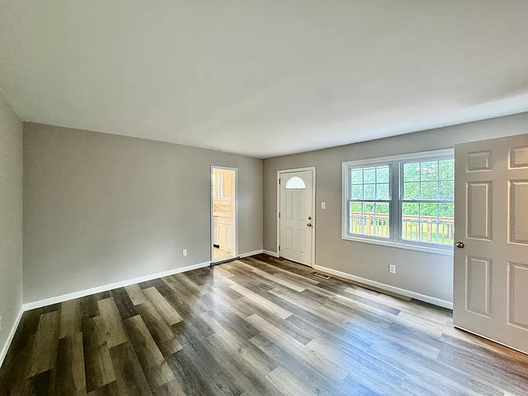 1916 Fair Dr — Photo 17