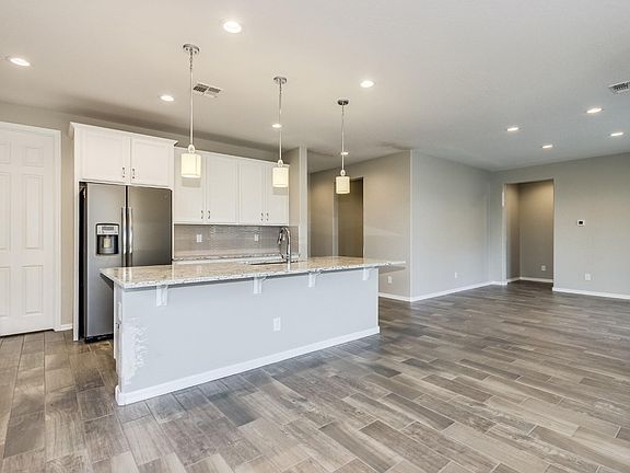 3rd image of 16078 W Laurel Ln