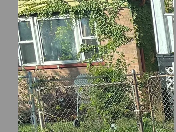 (undisclosed Address), Chicago, IL 60620