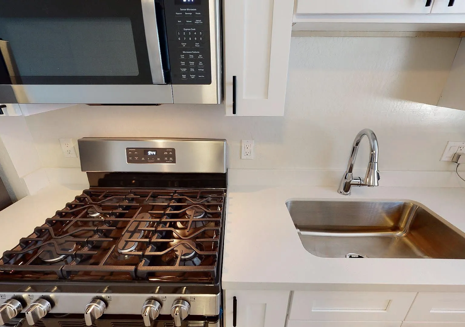 Herradura Villas-1011 (1-3) — Photo 1