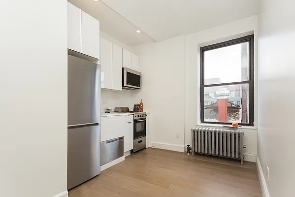 Rented by Blip LLC | media 7