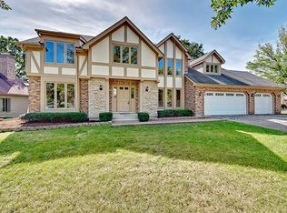 2361 Keim Rd, Naperville, IL 60565