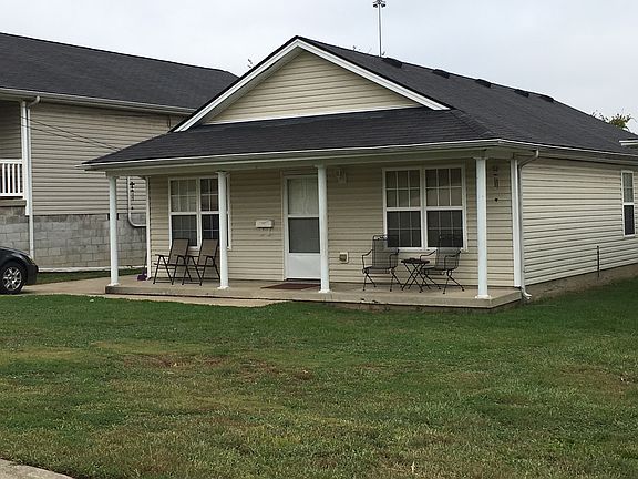 3rd image of 153 Ashton Dr