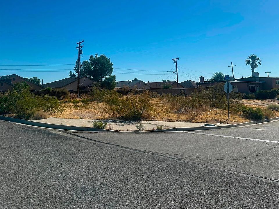 1st image of 0 W Willow Ave #300