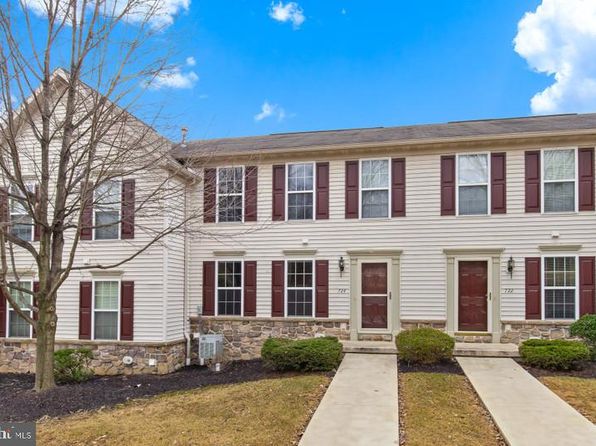 724 E Newport Rd, Lititz, PA 17543