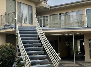 11601 Gorham Ave, Los Angeles, CA 90049