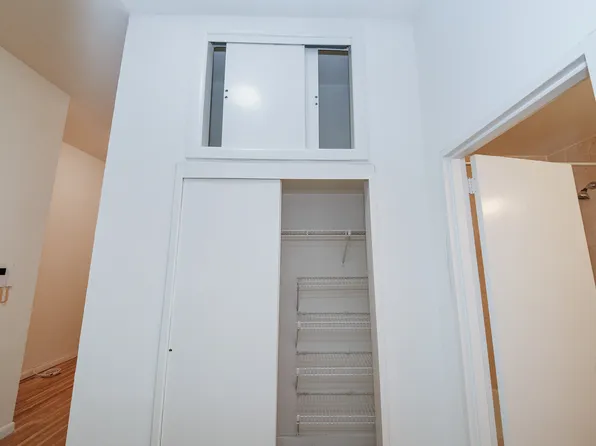 48 West 68th Street image 4 of 8