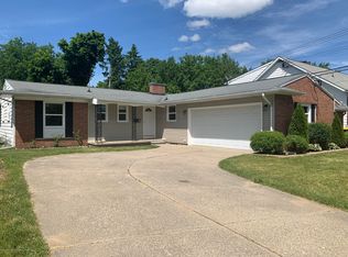 2911 Woodruff Ave, Lansing, MI 48912