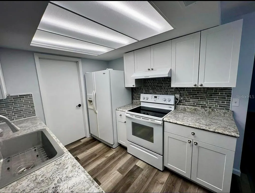 2 bed, 1.0 bath, 816 sqft, $1,500 — Photo 2