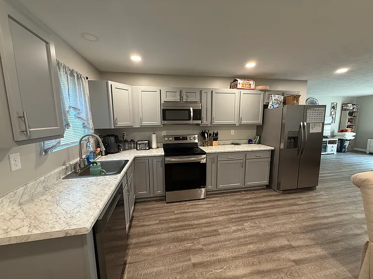 212 Wright Ave #1 — Photo 3