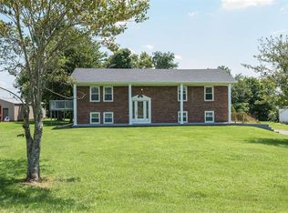 203 Green Acres Dr, Elizabethtown, KY 42701