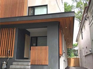 166 Castlefield Ave, Toronto, ON M4R1G7