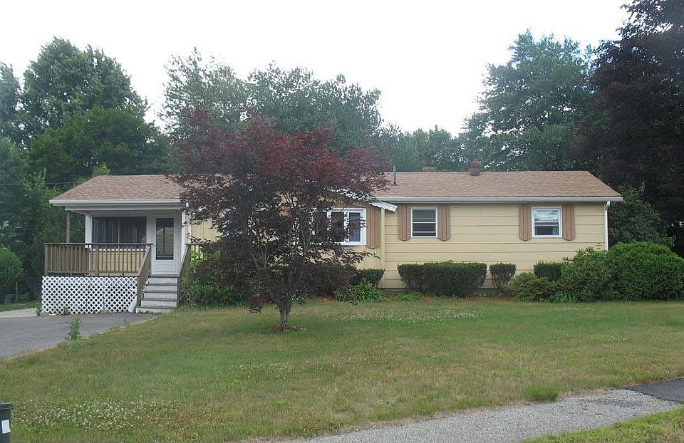 2nd image of 11 Janice Rd