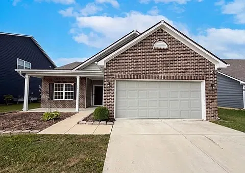 3 bed, 1574 sqft, $1,875 — Photo 1