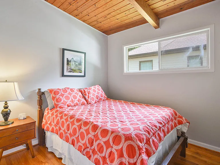 2657 E Drew Valley Rd — Photo 8